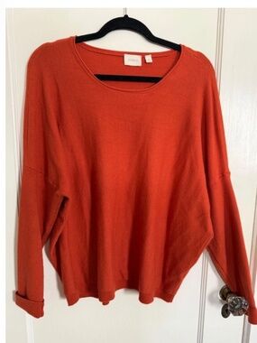 Sweater, lightweight, size XL